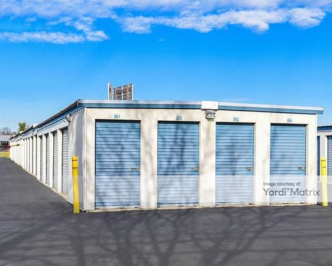 Source URL: https://cdnsc.rentcafe.com/dmslivecafe/3/1083845/1083845-1-2.jpg?width=-1&height=385&quality=80