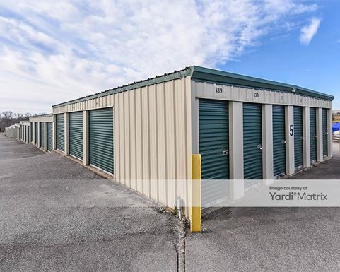 Source URL: https://cdnsc.rentcafe.com/dmslivecafe/3/1083856/1083856-1-2.jpg?width=-1&height=385&quality=80