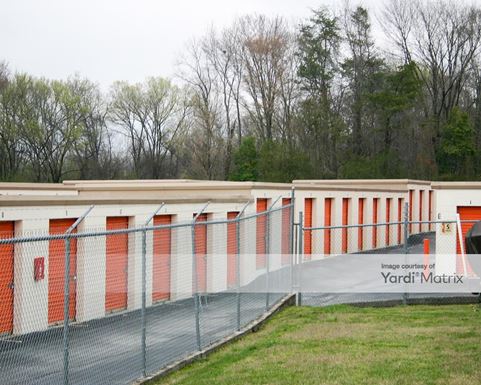 Source URL: https://cdnsc.rentcafe.com/dmslivecafe/3/1083867/1083867-1-5.jpg?width=-1&height=385&quality=80