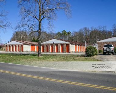 Storage Units for Rent available at 3300 Henderson Avenue NW, Cleveland, TN 37312