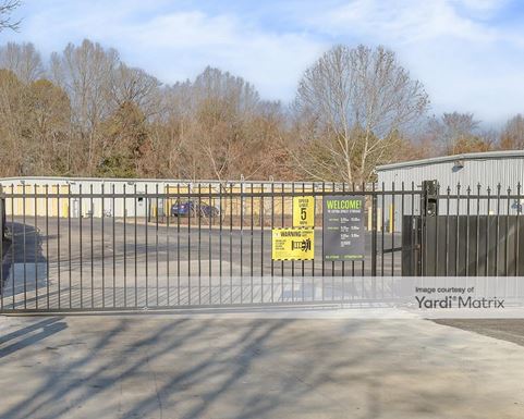 Source URL: https://cdnsc.rentcafe.com/dmslivecafe/3/1083879/1083879-1-3.jpg?width=-1&height=385&quality=80