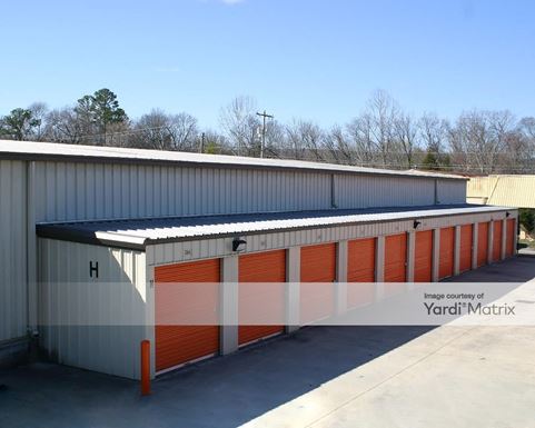 Source URL: https://cdnsc.rentcafe.com/dmslivecafe/3/1083891/1083891-1-5.jpg?width=-1&height=385&quality=80