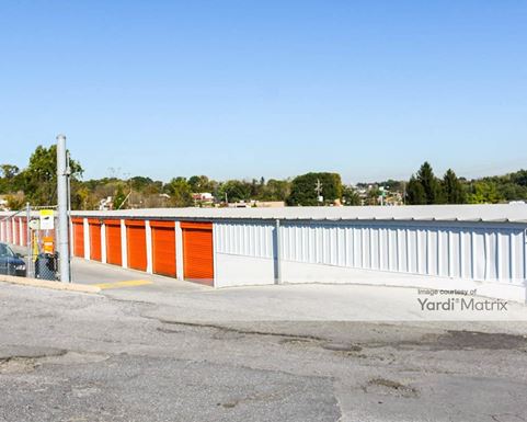 Source URL: https://cdnsc.rentcafe.com/dmslivecafe/3/1198831/1198831-1-4.jpg?width=-1&height=385&quality=80