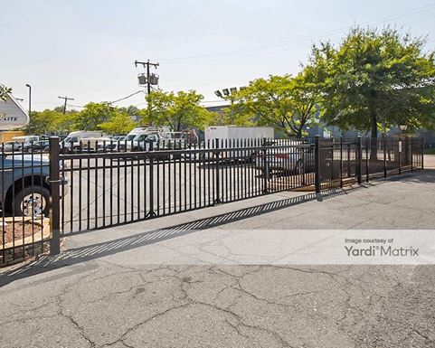 Source URL: https://cdnsc.rentcafe.com/dmslivecafe/3/1198840/1198840-1-4.jpg?width=-1&height=385&quality=80