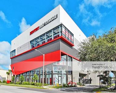 Storage Units for Rent available at 2060 Coolidge Street, Hollywood, FL 33020