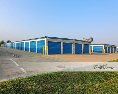 Source URL: https://cdnsc.rentcafe.com/dmslivecafe/3/1198934/1198934-1-2.jpg?width=-1&height=385&quality=80