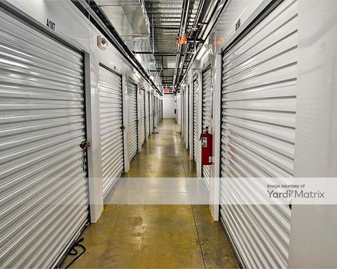 Source URL: https://cdnsc.rentcafe.com/dmslivecafe/3/1198941/1198941-1-5.jpg?width=-1&height=385&quality=80