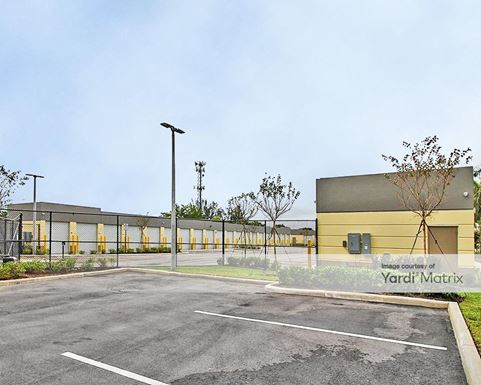 Source URL: https://cdnsc.rentcafe.com/dmslivecafe/3/1198942/1198942-1-3.jpg?width=-1&height=385&quality=80