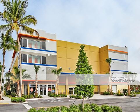 Source URL: https://cdnsc.rentcafe.com/dmslivecafe/3/1198942/1198942-1-4.jpg?width=-1&height=385&quality=80