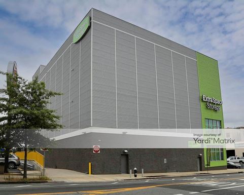 Source URL: https://cdnsc.rentcafe.com/dmslivecafe/3/1198986/1198986-1-2.jpg?width=-1&height=385&quality=80