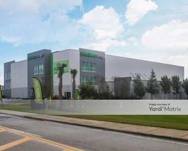 Storage Units for Rent available at 2399 Champion Ring Road, Fort Myers, FL 33905