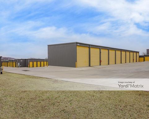 Source URL: https://cdnsc.rentcafe.com/dmslivecafe/3/1199047/1199047-1-4.jpg?width=-1&height=385&quality=80