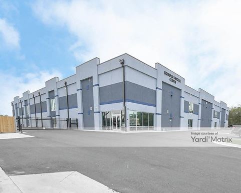 Source URL: https://cdnsc.rentcafe.com/dmslivecafe/3/1199062/1199062-1-5.jpg?width=-1&height=385&quality=80