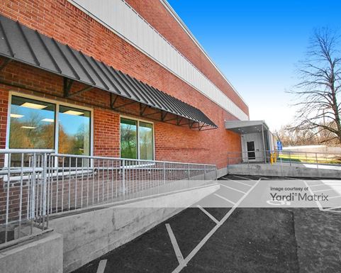 Source URL: https://cdnsc.rentcafe.com/dmslivecafe/3/1199083/1199083-1-2.jpg?width=-1&height=385&quality=80