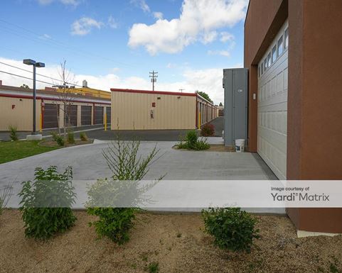 Source URL: https://cdnsc.rentcafe.com/dmslivecafe/3/1199084/1199084-1-4.jpg?width=-1&height=385&quality=80