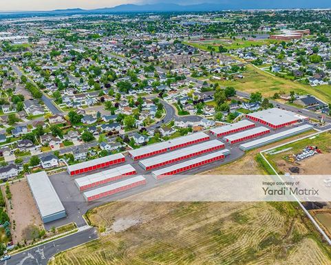 Source URL: https://cdnsc.rentcafe.com/dmslivecafe/3/1199165/1199165-1-2.jpg?width=-1&height=385&quality=80