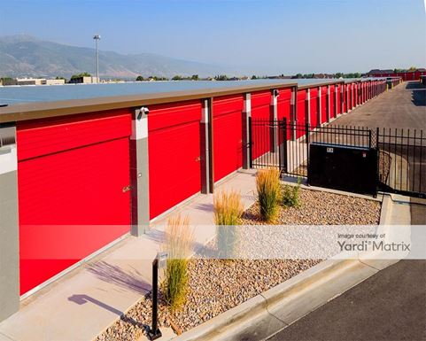 Source URL: https://cdnsc.rentcafe.com/dmslivecafe/3/1199165/1199165-1-6.jpg?width=-1&height=385&quality=80