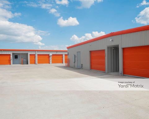 Source URL: https://cdnsc.rentcafe.com/dmslivecafe/3/1199195/1199195-1-6.jpg?width=-1&height=385&quality=80