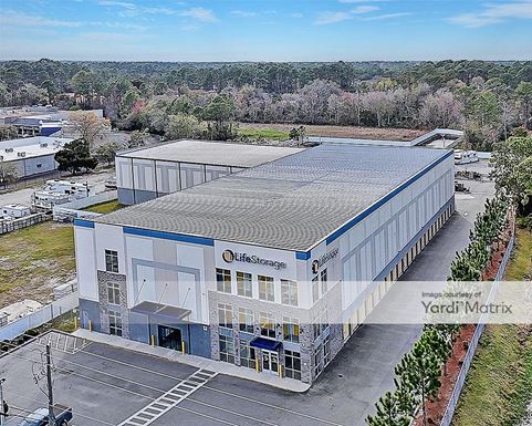 Source URL: https://cdnsc.rentcafe.com/dmslivecafe/3/1199213/1199213-1-5.jpg?width=-1&height=385&quality=80