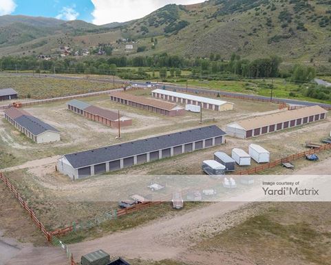 Source URL: https://cdnsc.rentcafe.com/dmslivecafe/3/1199246/1199246-1-5.jpg?width=-1&height=385&quality=80