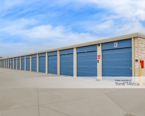 Source URL: https://cdnsc.rentcafe.com/dmslivecafe/3/1199336/1199336-1-4.jpg?width=-1&height=385&quality=80