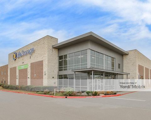 Source URL: https://cdnsc.rentcafe.com/dmslivecafe/3/1199336/1199336-1-5.jpg?width=-1&height=385&quality=80