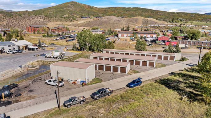 Source URL: https://cdnsc.rentcafe.com/dmslivecafe/3/1337282/Copy_of_DJI_0239(20230626185825713).jpg?width=-1&height=385&quality=80