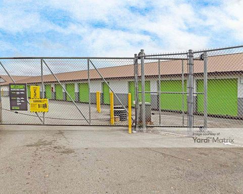 Source URL: https://cdnsc.rentcafe.com/dmslivecafe/3/1351687/1351687-1-2.jpg?width=-1&height=385&quality=80