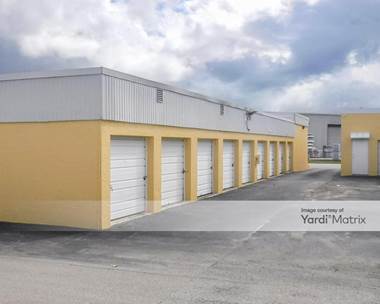 Storage Units for Rent available at 1005 SE 9th Terrace, Cape Coral, FL 33990