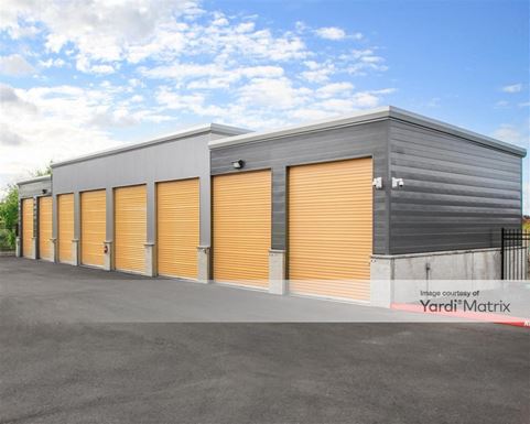 Source URL: https://cdnsc.rentcafe.com/dmslivecafe/3/1351725/1351725-1-2.jpg?width=-1&height=385&quality=80