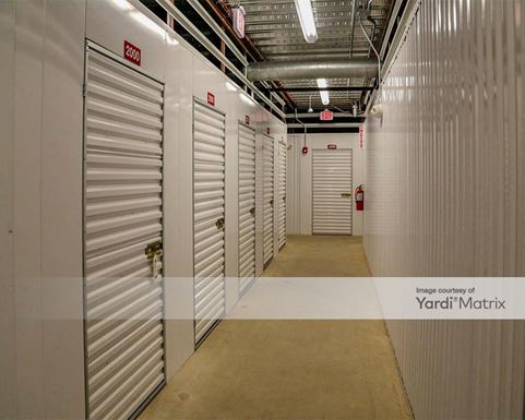 Source URL: https://cdnsc.rentcafe.com/dmslivecafe/3/1351749/1351749-1-4.jpg?width=-1&height=385&quality=80