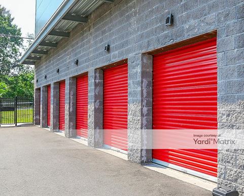 Source URL: https://cdnsc.rentcafe.com/dmslivecafe/3/1351756/1351756-1-2.jpg?width=-1&height=385&quality=80