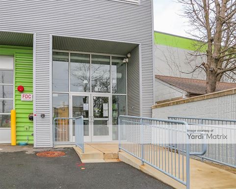 Source URL: https://cdnsc.rentcafe.com/dmslivecafe/3/1351757/1351757-1-2.jpg?width=-1&height=385&quality=80