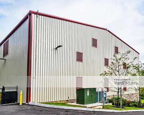 Source URL: https://cdnsc.rentcafe.com/dmslivecafe/3/1351765/1351765-1-3.jpg?width=-1&height=385&quality=80