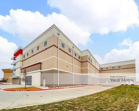 Source URL: https://cdnsc.rentcafe.com/dmslivecafe/3/1351785/1351785-1-3.jpg?width=-1&height=385&quality=80