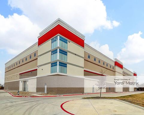 Source URL: https://cdnsc.rentcafe.com/dmslivecafe/3/1351785/1351785-1-4.jpg?width=-1&height=385&quality=80