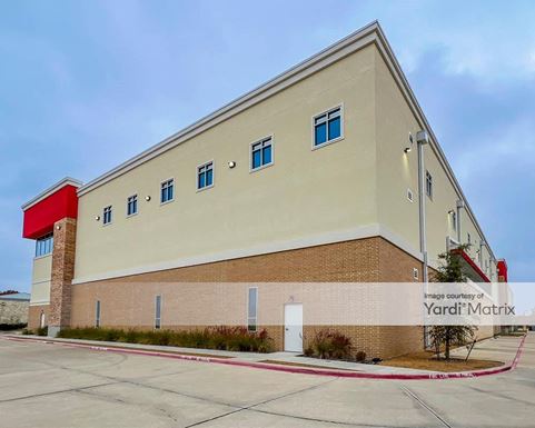 Source URL: https://cdnsc.rentcafe.com/dmslivecafe/3/1351786/1351786-1-3.jpg?width=-1&height=385&quality=80