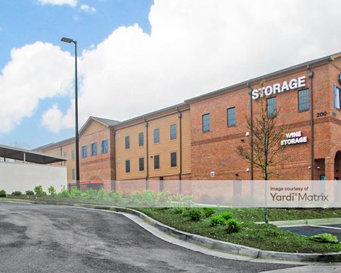 Source URL: https://cdnsc.rentcafe.com/dmslivecafe/3/1351792/1351792-1-5.jpg?width=-1&height=385&quality=80