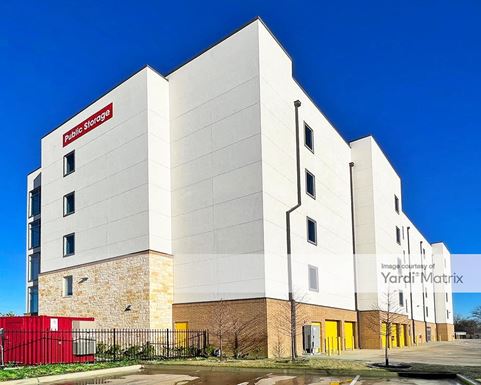 Source URL: https://cdnsc.rentcafe.com/dmslivecafe/3/1351797/1351797-1-2.jpg?width=-1&height=385&quality=80