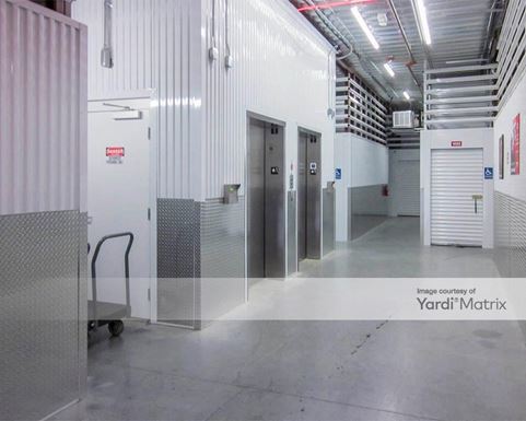 Source URL: https://cdnsc.rentcafe.com/dmslivecafe/3/1351800/1351800-1-5.jpg?width=-1&height=385&quality=80