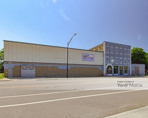 Source URL: https://cdnsc.rentcafe.com/dmslivecafe/3/1351807/1351807-1-2.jpg?width=-1&height=385&quality=80