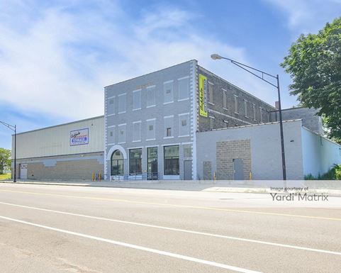 Source URL: https://cdnsc.rentcafe.com/dmslivecafe/3/1351807/1351807-1-3.jpg?width=-1&height=385&quality=80