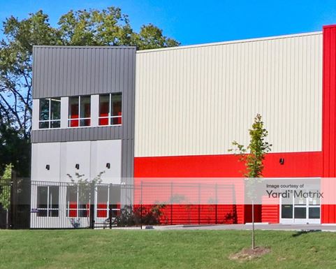 Source URL: https://cdnsc.rentcafe.com/dmslivecafe/3/1351818/1351818-1-5.jpg?width=-1&height=385&quality=80