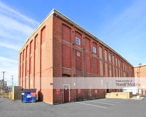 Source URL: https://cdnsc.rentcafe.com/dmslivecafe/3/1351827/1351827-1-4.jpg?width=-1&height=385&quality=80