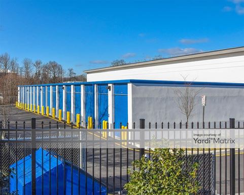 Source URL: https://cdnsc.rentcafe.com/dmslivecafe/3/1351836/1351836-1-2.jpg?width=-1&height=385&quality=80