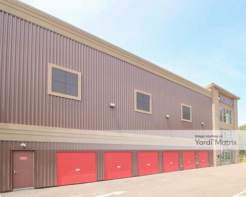 Source URL: https://cdnsc.rentcafe.com/dmslivecafe/3/1351846/1351846-1-2.jpg?width=-1&height=385&quality=80