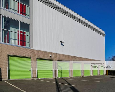 Source URL: https://cdnsc.rentcafe.com/dmslivecafe/3/1351858/1351858-1-2.jpg?width=-1&height=385&quality=80