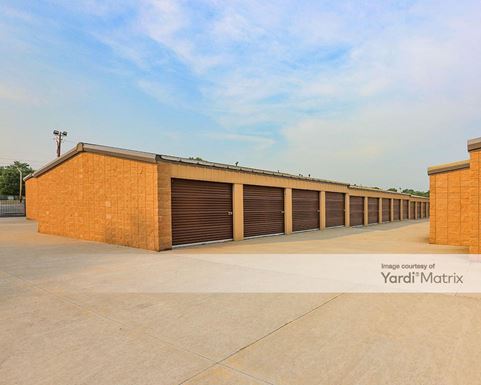 Source URL: https://cdnsc.rentcafe.com/dmslivecafe/3/1351860/1351860-1-3.jpg?width=-1&height=385&quality=80