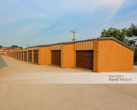 Source URL: https://cdnsc.rentcafe.com/dmslivecafe/3/1351860/1351860-1-4.jpg?width=-1&height=385&quality=80