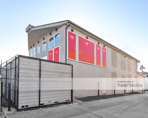 Source URL: https://cdnsc.rentcafe.com/dmslivecafe/3/1351863/1351863-1-4.jpg?width=-1&height=385&quality=80